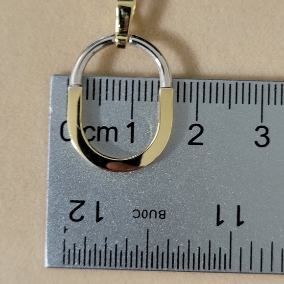 18K Two-Tone Japan Gold Oval Pendant - Picture 13 of 13